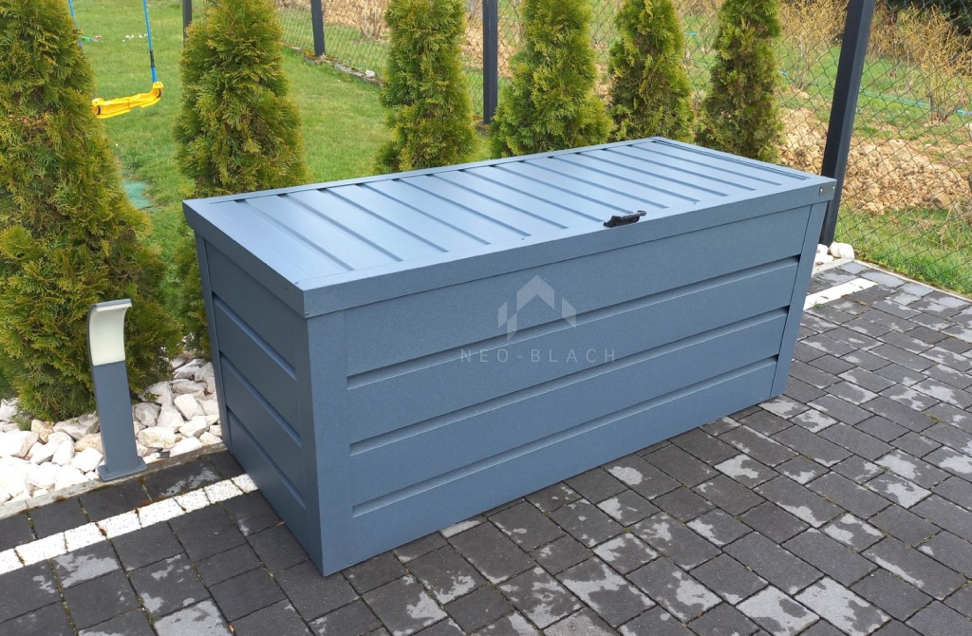 skrzynia-ogrodowa-metalowa-kufer-150x60x70cm-antracyt-nb235-arena-pl